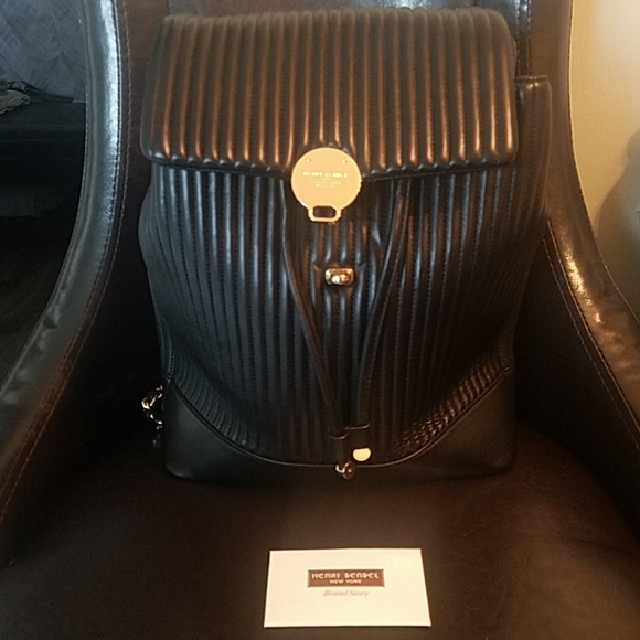 Henri bendel backpack - Picture 6 of 16
